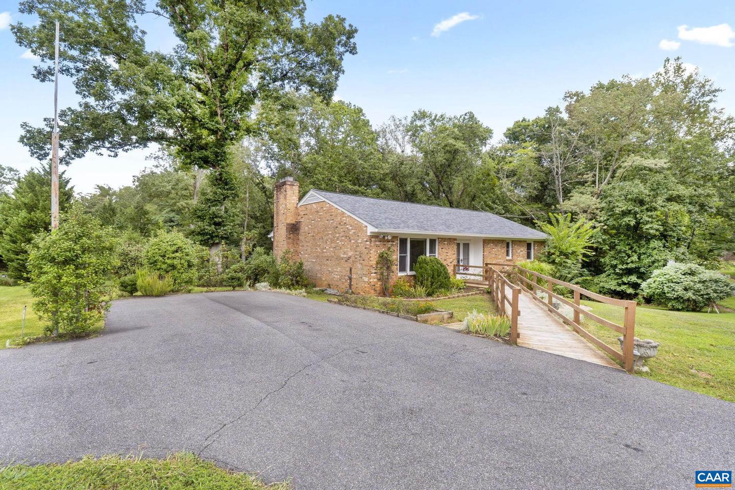 635 RIDGEMONT RD, EARLYSVILLE, Virginia 22936, 4 Bedrooms Bedrooms, ,3 BathroomsBathrooms,Residential,For sale,635 RIDGEMONT RD,668512 MLS # 668512