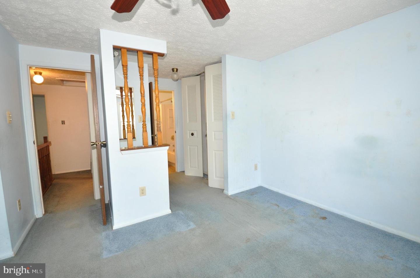 8722 PINNACLE ROCK CT, LORTON, Virginia 22079, 2 Bedrooms Bedrooms, 8 Rooms Rooms,1 BathroomBathrooms,Residential,For sale,8722 PINNACLE ROCK CT,VAFX2264662 MLS # VAFX2264662