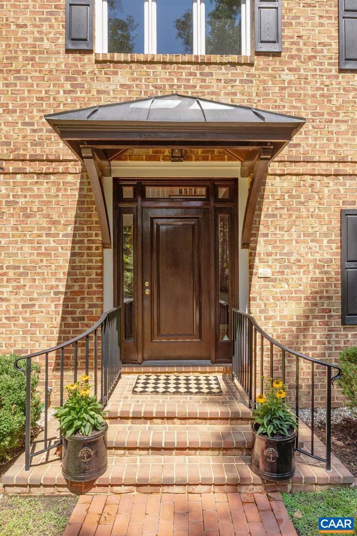 186 E TERRELL RD, CHARLOTTESVILLE, Virginia 22901, 6 Bedrooms Bedrooms, ,5 BathroomsBathrooms,Residential,For sale,186 E TERRELL RD,668401 MLS # 668401
