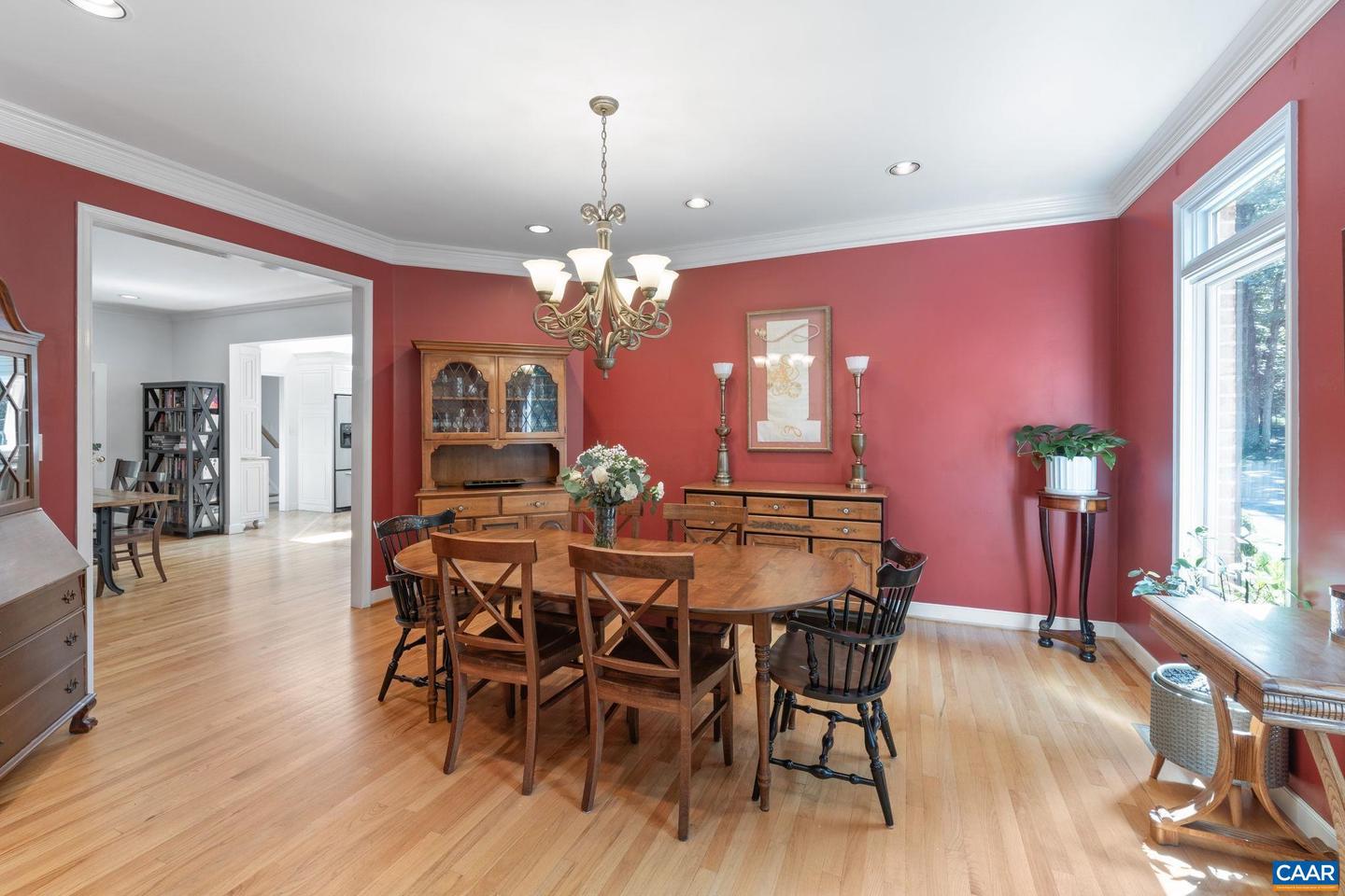186 E TERRELL RD, CHARLOTTESVILLE, Virginia 22901, 6 Bedrooms Bedrooms, ,5 BathroomsBathrooms,Residential,For sale,186 E TERRELL RD,668401 MLS # 668401