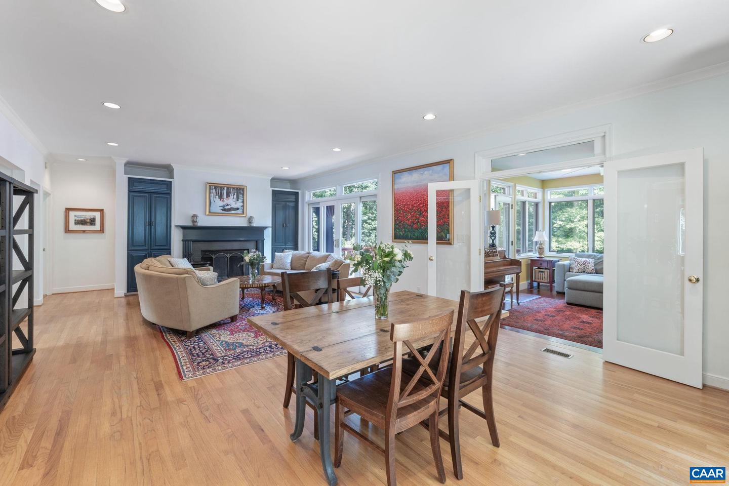 186 E TERRELL RD, CHARLOTTESVILLE, Virginia 22901, 6 Bedrooms Bedrooms, ,5 BathroomsBathrooms,Residential,For sale,186 E TERRELL RD,668401 MLS # 668401