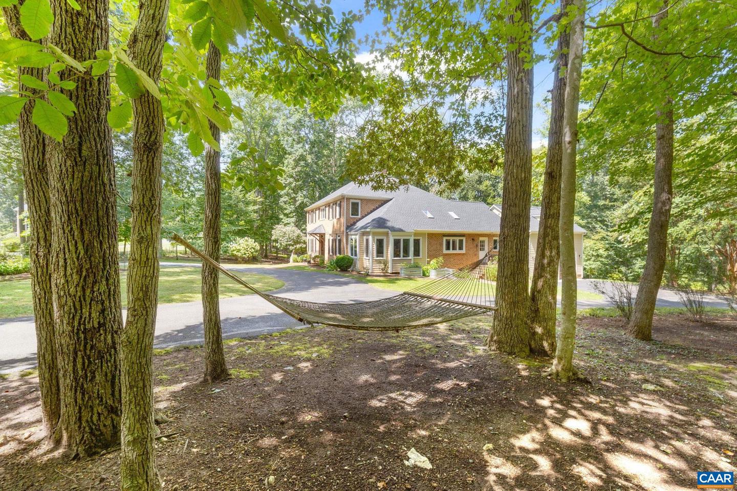 186 E TERRELL RD, CHARLOTTESVILLE, Virginia 22901, 6 Bedrooms Bedrooms, ,5 BathroomsBathrooms,Residential,For sale,186 E TERRELL RD,668401 MLS # 668401