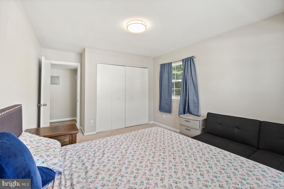 7096 SPRING GARDEN DR #104, SPRINGFIELD, Virginia 22150, 2 Bedrooms Bedrooms, ,1 BathroomBathrooms,Residential,For sale,7096 SPRING GARDEN DR #104,VAFX2264732 MLS # VAFX2264732