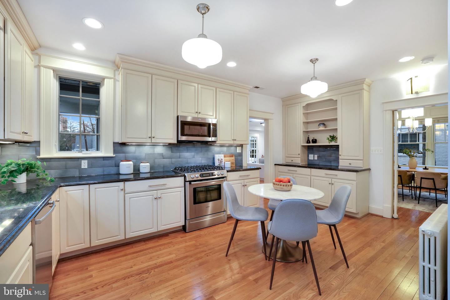 3113 44TH ST NW, WASHINGTON, District Of Columbia 20016, 5 Bedrooms Bedrooms, ,3 BathroomsBathrooms,Residential,For sale,3113 44TH ST NW,DCDC2220218 MLS # DCDC2220218