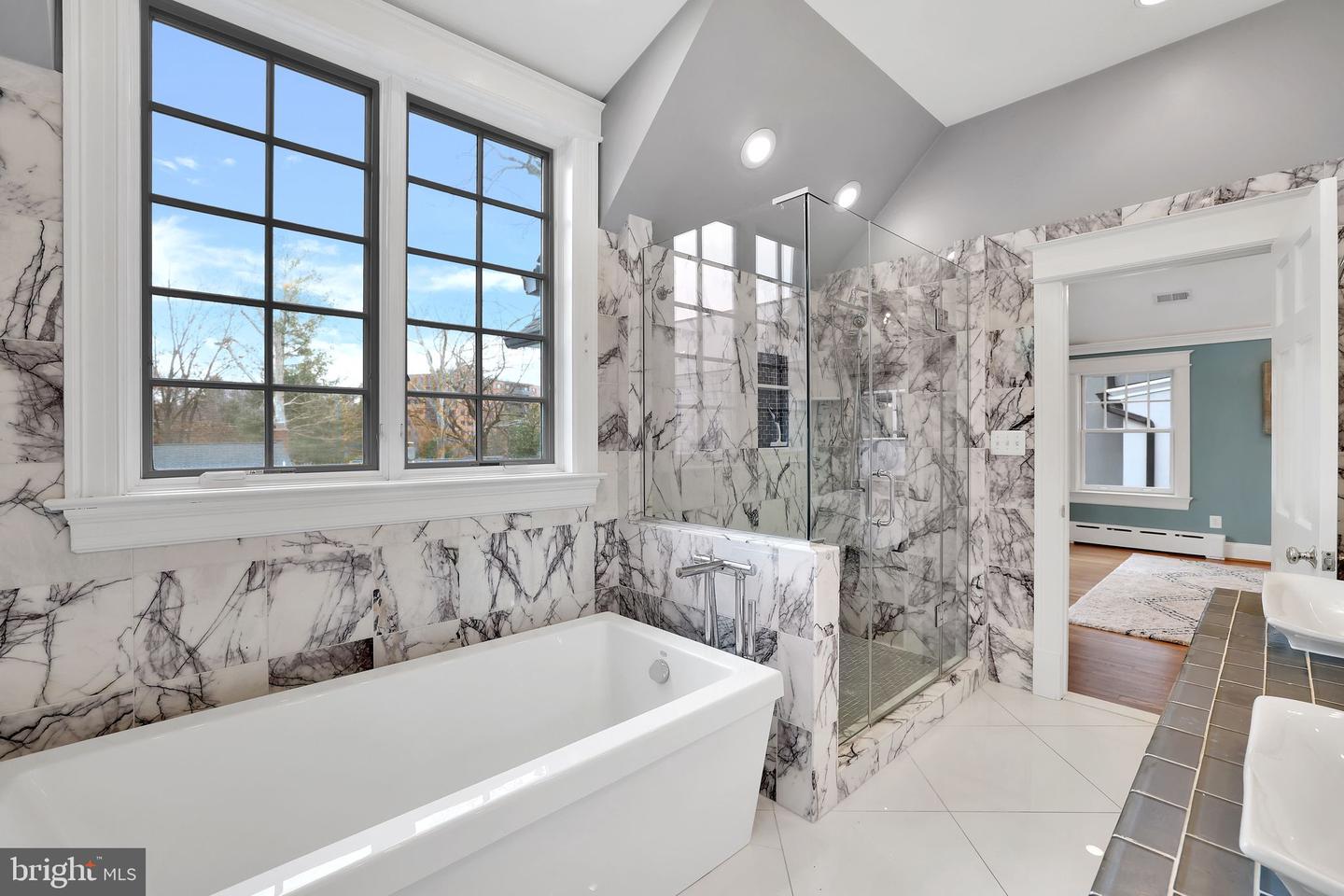 3113 44TH ST NW, WASHINGTON, District Of Columbia 20016, 5 Bedrooms Bedrooms, ,3 BathroomsBathrooms,Residential,For sale,3113 44TH ST NW,DCDC2220218 MLS # DCDC2220218