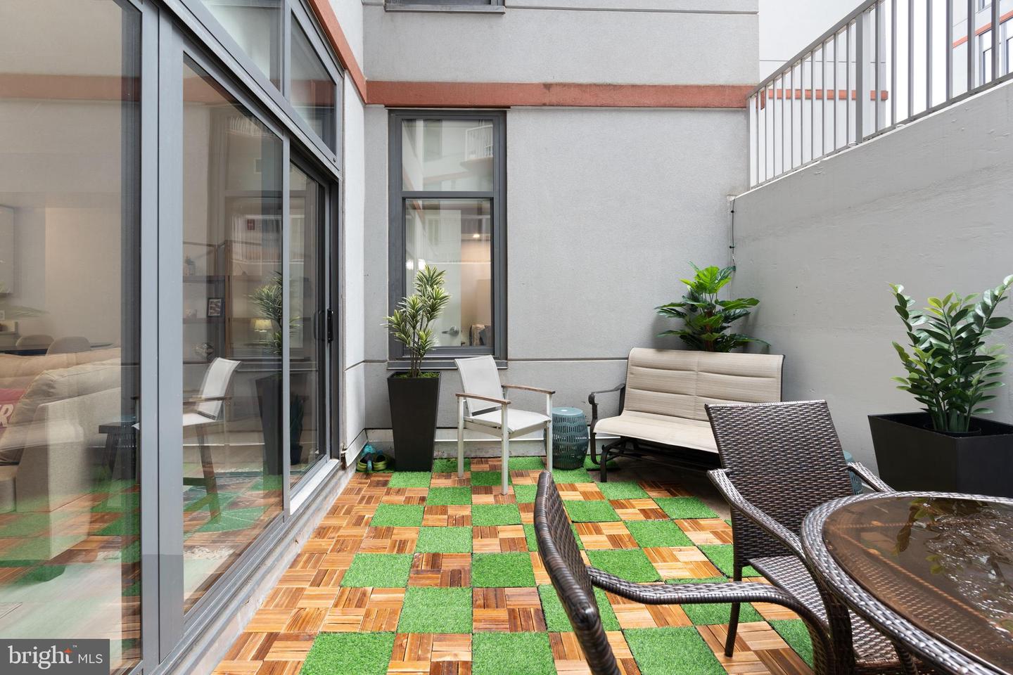 2120 VERMONT AVE NW #17, WASHINGTON, District Of Columbia 20001, 2 Bedrooms Bedrooms, ,2 BathroomsBathrooms,Residential,For sale,2120 VERMONT AVE NW #17,DCDC2220240 MLS # DCDC2220240