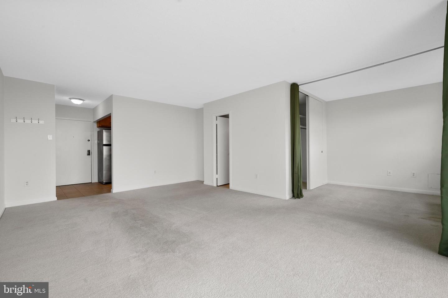 2059 HUNTINGTON AVE #1410, ALEXANDRIA, Virginia 22303, ,1 BathroomBathrooms,Residential,For sale,2059 HUNTINGTON AVE #1410,VAFX2264888 MLS # VAFX2264888