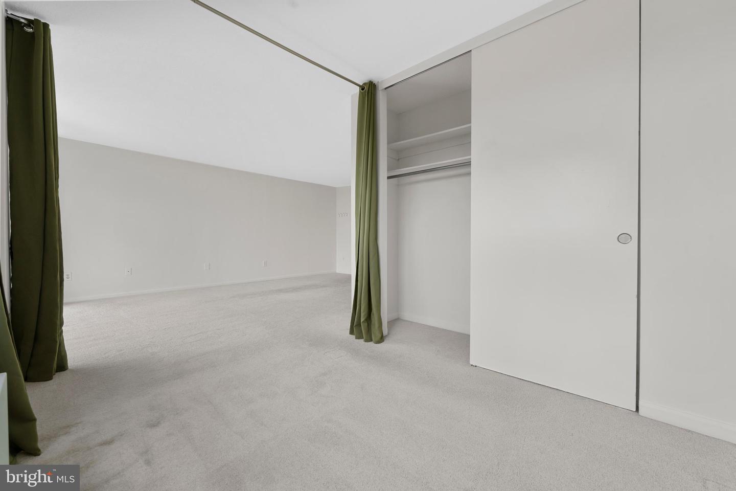 2059 HUNTINGTON AVE #1410, ALEXANDRIA, Virginia 22303, ,1 BathroomBathrooms,Residential,For sale,2059 HUNTINGTON AVE #1410,VAFX2264888 MLS # VAFX2264888