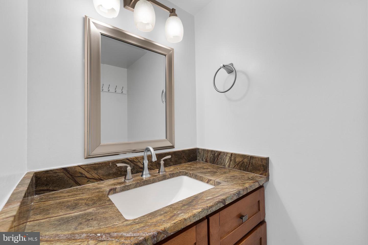 2059 HUNTINGTON AVE #1410, ALEXANDRIA, Virginia 22303, ,1 BathroomBathrooms,Residential,For sale,2059 HUNTINGTON AVE #1410,VAFX2264888 MLS # VAFX2264888