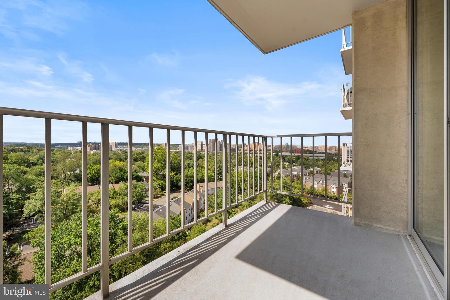 2059 HUNTINGTON AVE #1410, ALEXANDRIA, Virginia 22303, ,1 BathroomBathrooms,Residential,For sale,2059 HUNTINGTON AVE #1410,VAFX2264888 MLS # VAFX2264888