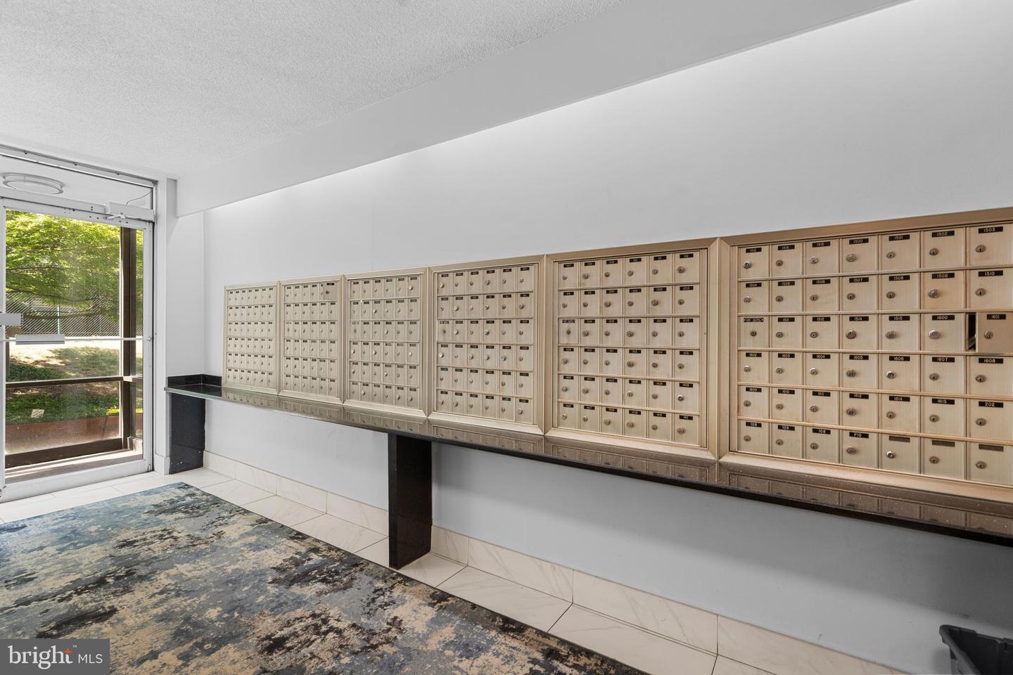 2059 HUNTINGTON AVE #1410, ALEXANDRIA, Virginia 22303, ,1 BathroomBathrooms,Residential,For sale,2059 HUNTINGTON AVE #1410,VAFX2264888 MLS # VAFX2264888