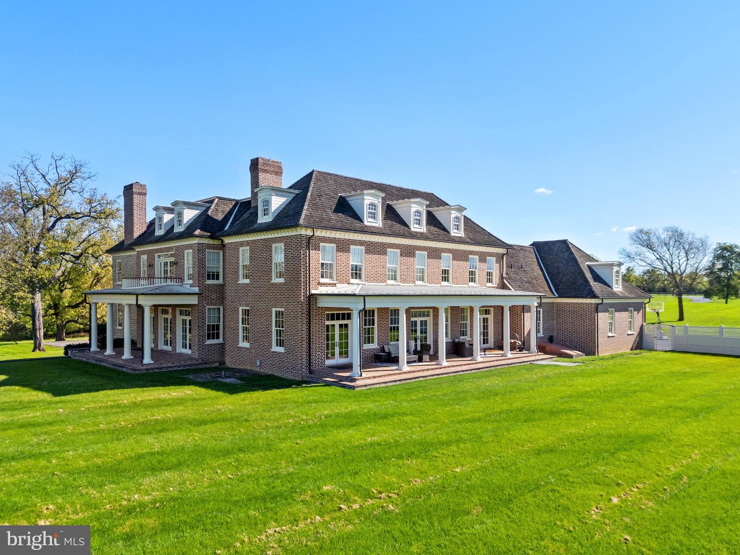 1077 GINNS RD, BOYCE, Virginia 22620, 6 Bedrooms Bedrooms, ,4 BathroomsBathrooms,Residential,For sale,1077 GINNS RD,VACL2006022 MLS # VACL2006022