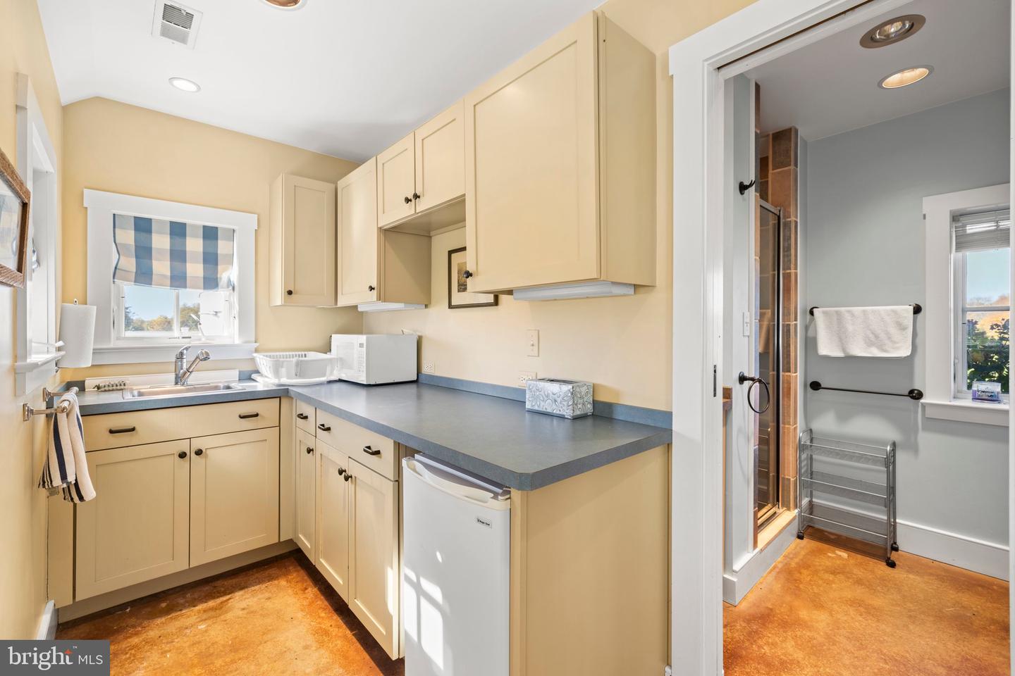 1077 GINNS RD, BOYCE, Virginia 22620, 6 Bedrooms Bedrooms, ,4 BathroomsBathrooms,Residential,For sale,1077 GINNS RD,VACL2006022 MLS # VACL2006022
