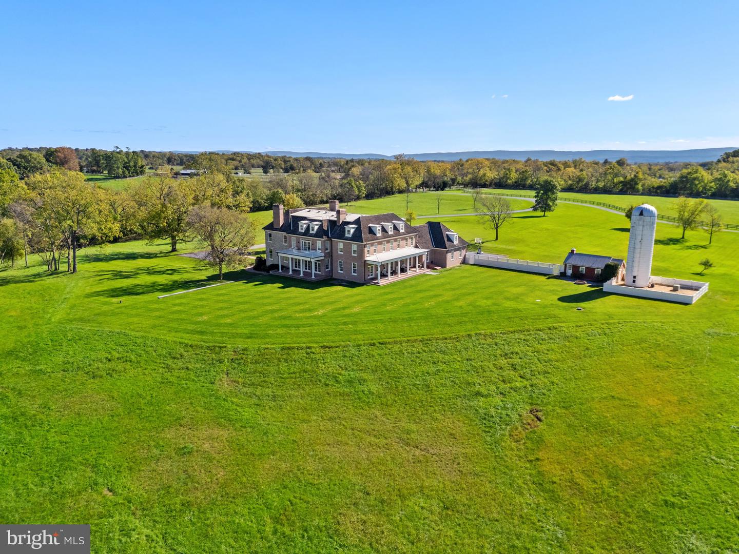 1077 GINNS RD, BOYCE, Virginia 22620, 6 Bedrooms Bedrooms, ,4 BathroomsBathrooms,Residential,For sale,1077 GINNS RD,VACL2006022 MLS # VACL2006022