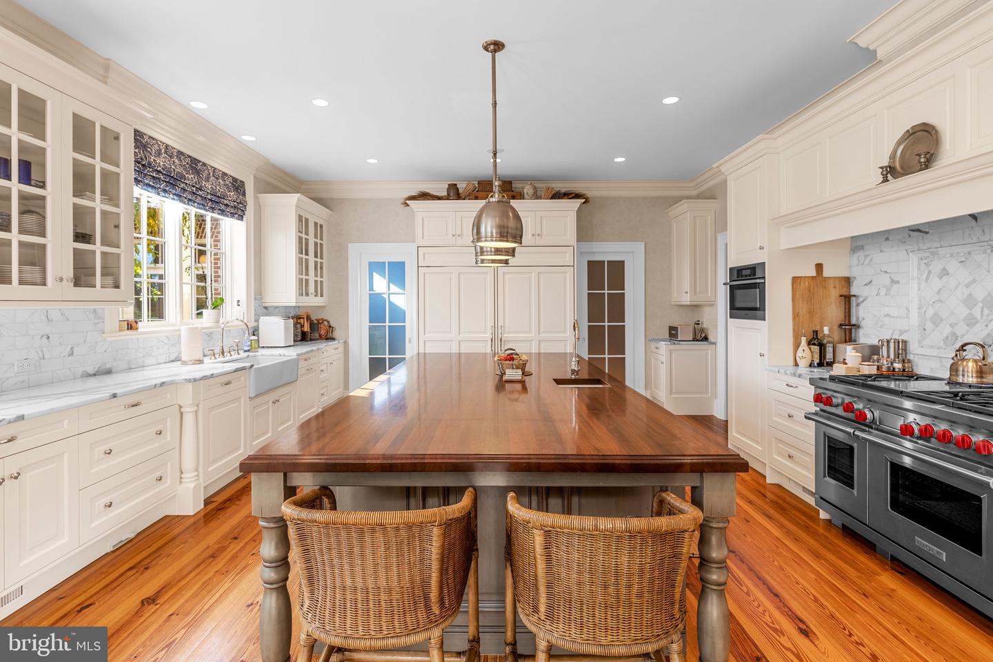 1077 GINNS RD, BOYCE, Virginia 22620, 6 Bedrooms Bedrooms, ,4 BathroomsBathrooms,Residential,For sale,1077 GINNS RD,VACL2006022 MLS # VACL2006022