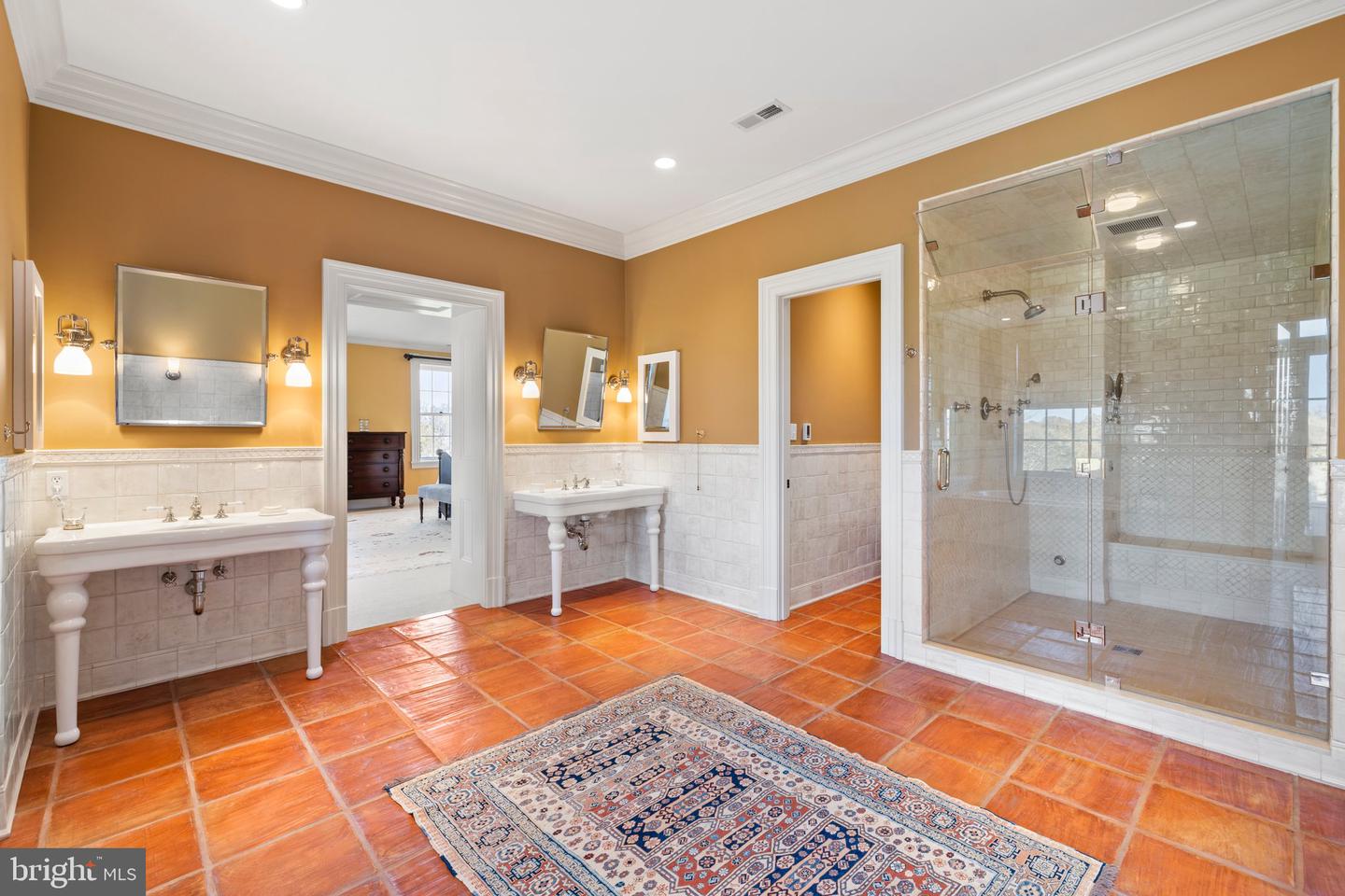1077 GINNS RD, BOYCE, Virginia 22620, 6 Bedrooms Bedrooms, ,4 BathroomsBathrooms,Residential,For sale,1077 GINNS RD,VACL2006022 MLS # VACL2006022