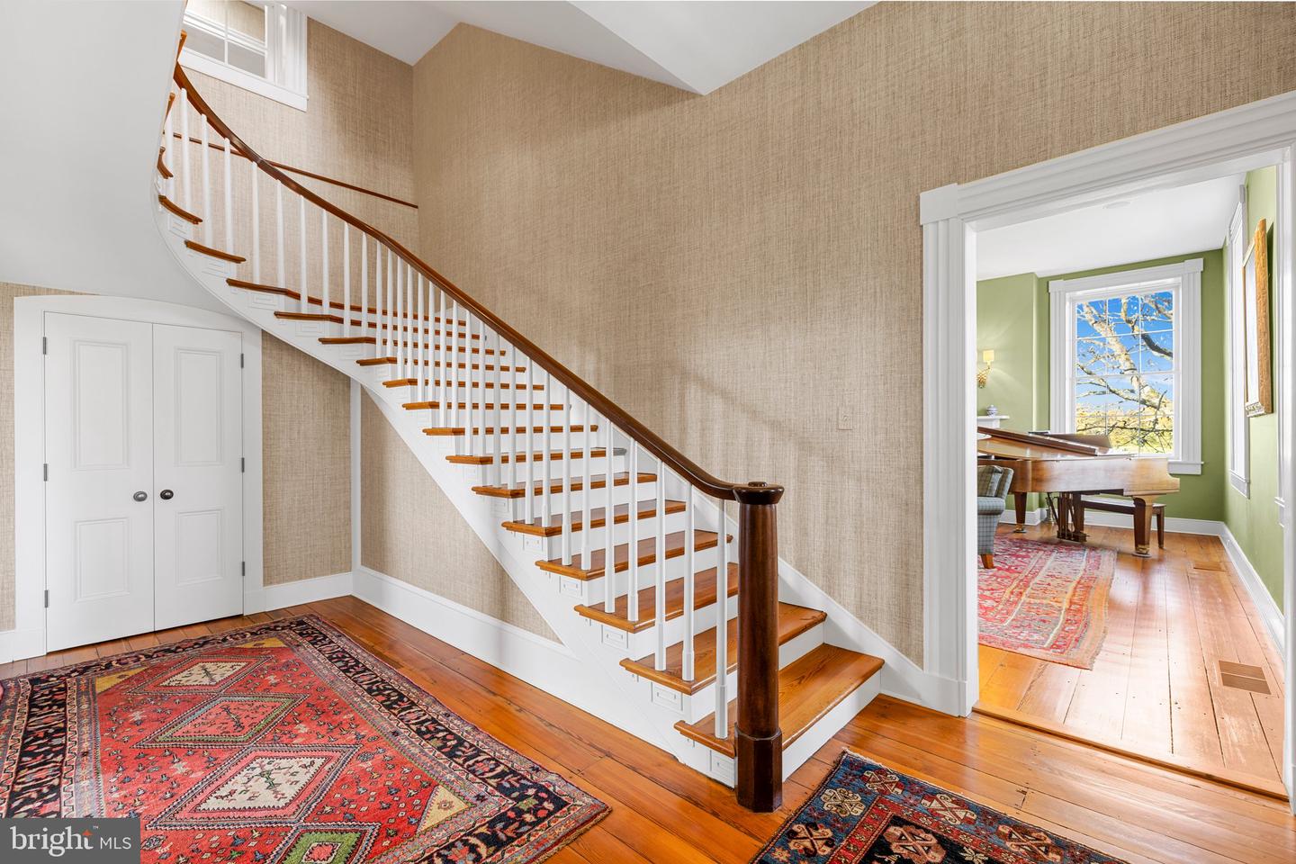1077 GINNS RD, BOYCE, Virginia 22620, 6 Bedrooms Bedrooms, ,4 BathroomsBathrooms,Residential,For sale,1077 GINNS RD,VACL2006022 MLS # VACL2006022