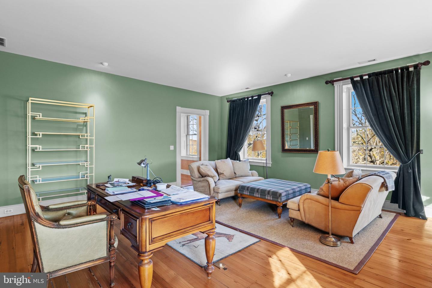 1077 GINNS RD, BOYCE, Virginia 22620, 6 Bedrooms Bedrooms, ,4 BathroomsBathrooms,Residential,For sale,1077 GINNS RD,VACL2006022 MLS # VACL2006022