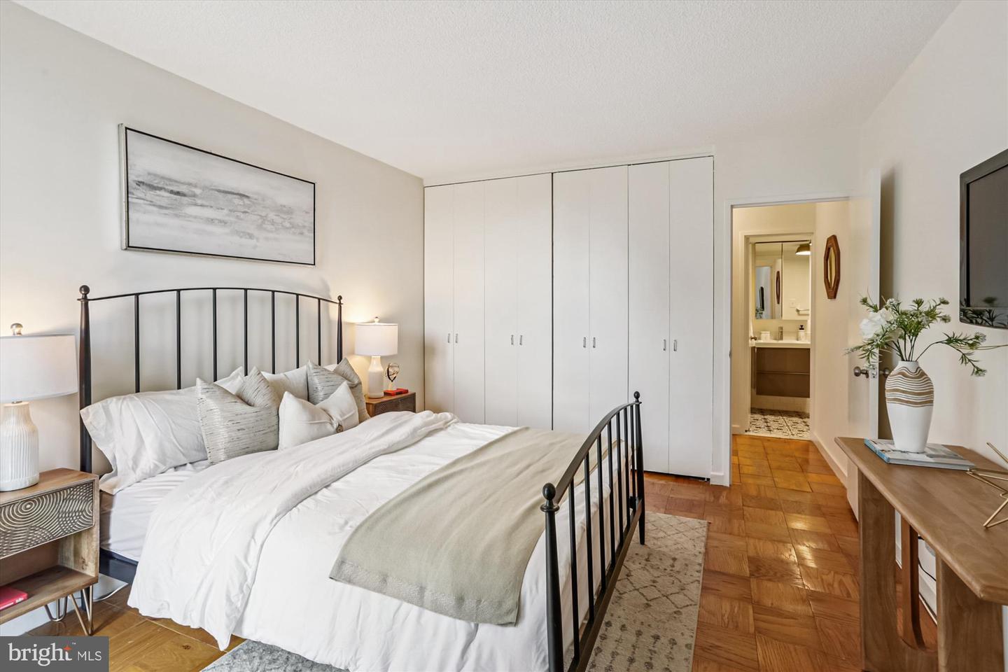 300 M ST SW #N400, WASHINGTON, District Of Columbia 20024, 1 Bedroom Bedrooms, ,1 BathroomBathrooms,Residential,For sale,300 M ST SW #N400,DCDC2220428 MLS # DCDC2220428