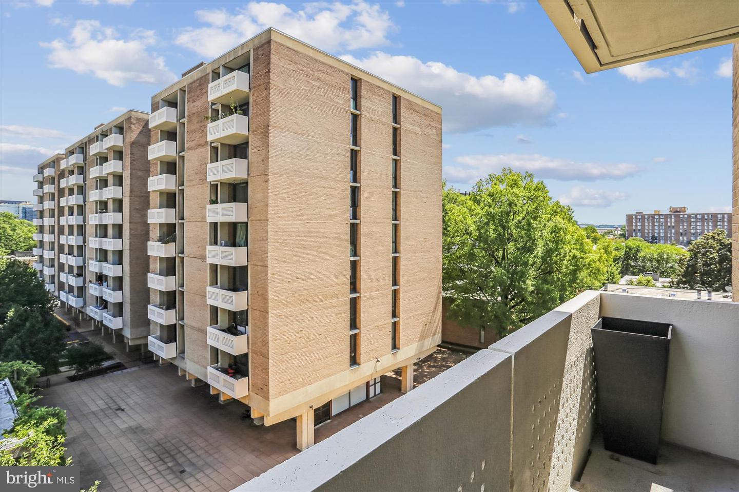 300 M ST SW #N400, WASHINGTON, District Of Columbia 20024, 1 Bedroom Bedrooms, ,1 BathroomBathrooms,Residential,For sale,300 M ST SW #N400,DCDC2220428 MLS # DCDC2220428