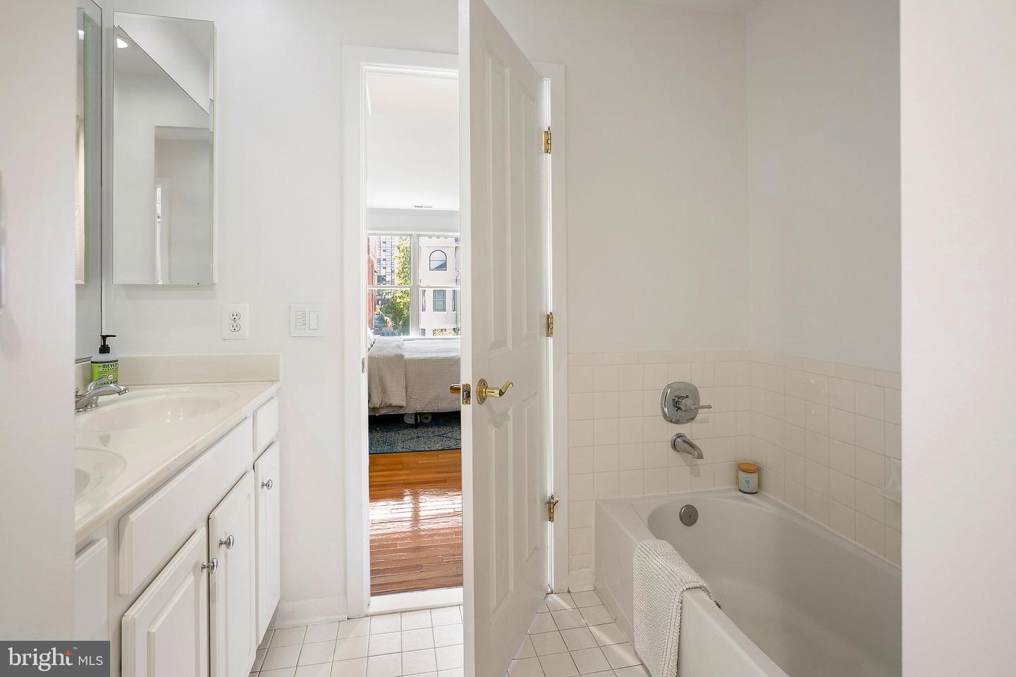 2133 13TH ST NW, WASHINGTON, District Of Columbia 20009, 3 Bedrooms Bedrooms, ,3 BathroomsBathrooms,Residential,For sale,2133 13TH ST NW,DCDC2220458 MLS # DCDC2220458