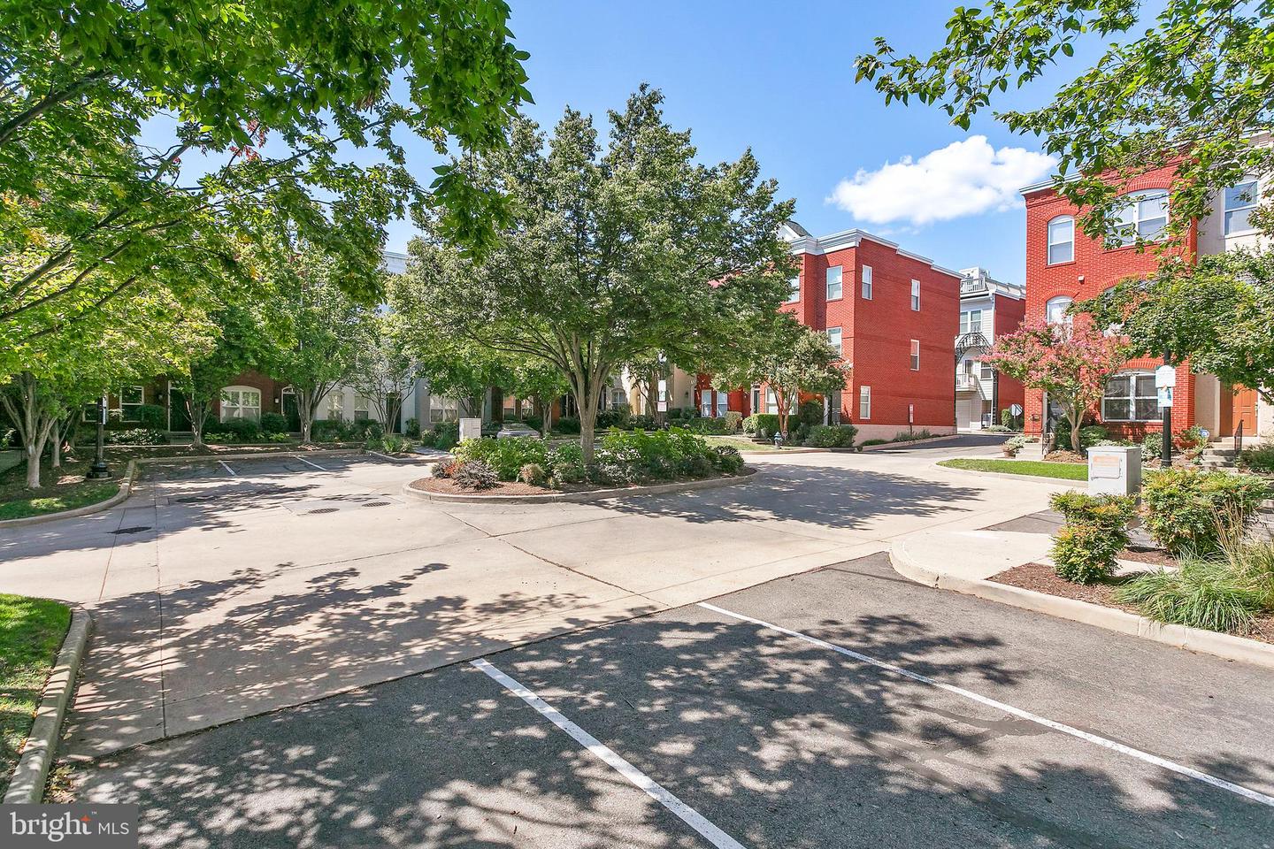 2133 13TH ST NW, WASHINGTON, District Of Columbia 20009, 3 Bedrooms Bedrooms, ,3 BathroomsBathrooms,Residential,For sale,2133 13TH ST NW,DCDC2220458 MLS # DCDC2220458