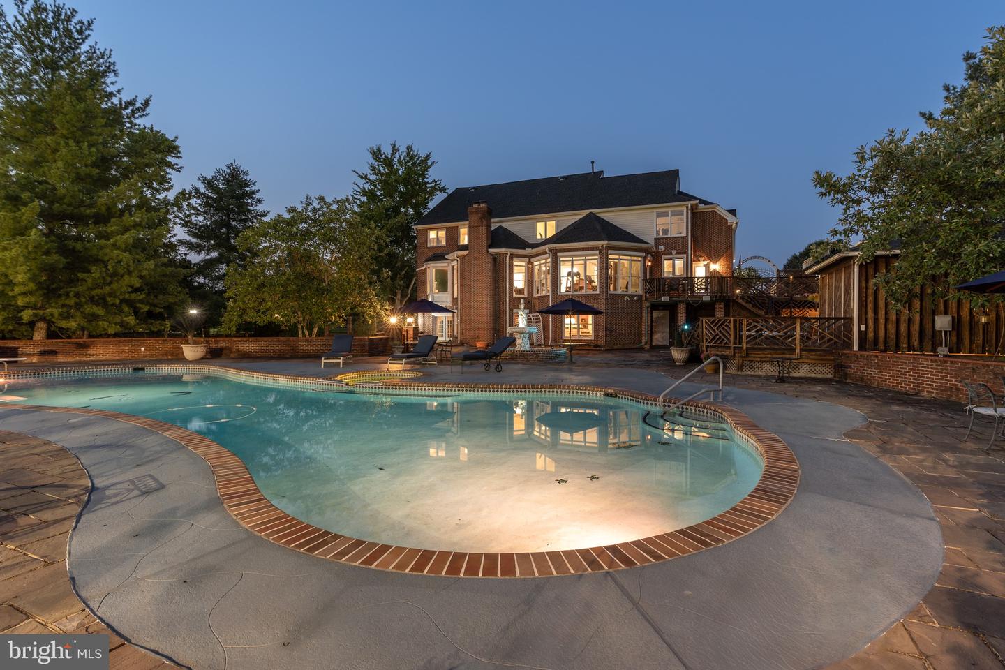 5340 CHANDLEY FARM CIR, CENTREVILLE, Virginia 20120, 6 Bedrooms Bedrooms, ,4 BathroomsBathrooms,Residential,For sale,5340 CHANDLEY FARM CIR,VAFX2265128 MLS # VAFX2265128