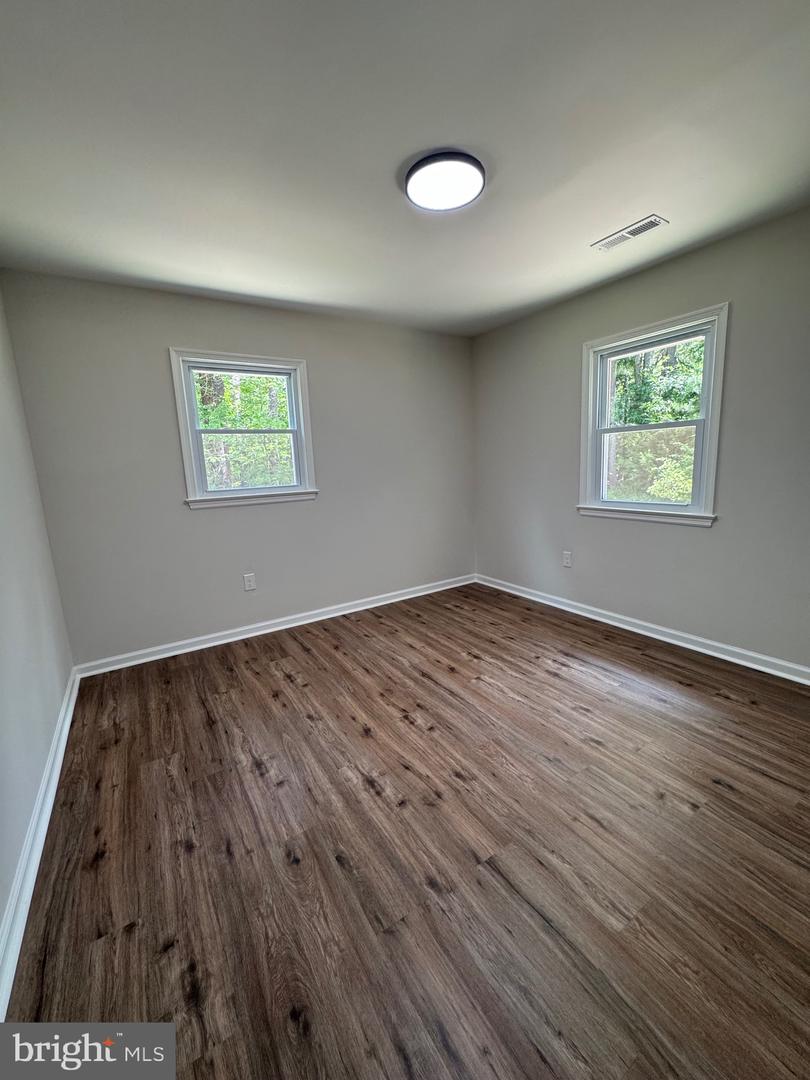 1950 S TIDWELLS RD, MONTROSS, Virginia 22520, 4 Bedrooms Bedrooms, 7 Rooms Rooms,2 BathroomsBathrooms,Residential,For sale,1950 S TIDWELLS RD,VAWE2009692 MLS # VAWE2009692