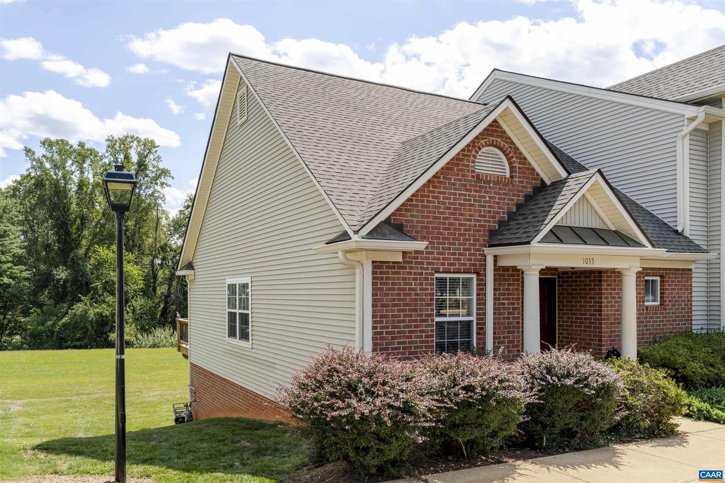 1033 SOMER CHASE CT, CHARLOTTESVILLE, Virginia 22911, 2 Bedrooms Bedrooms, ,3 BathroomsBathrooms,Residential,For sale,1033 SOMER CHASE CT,668604 MLS # 668604