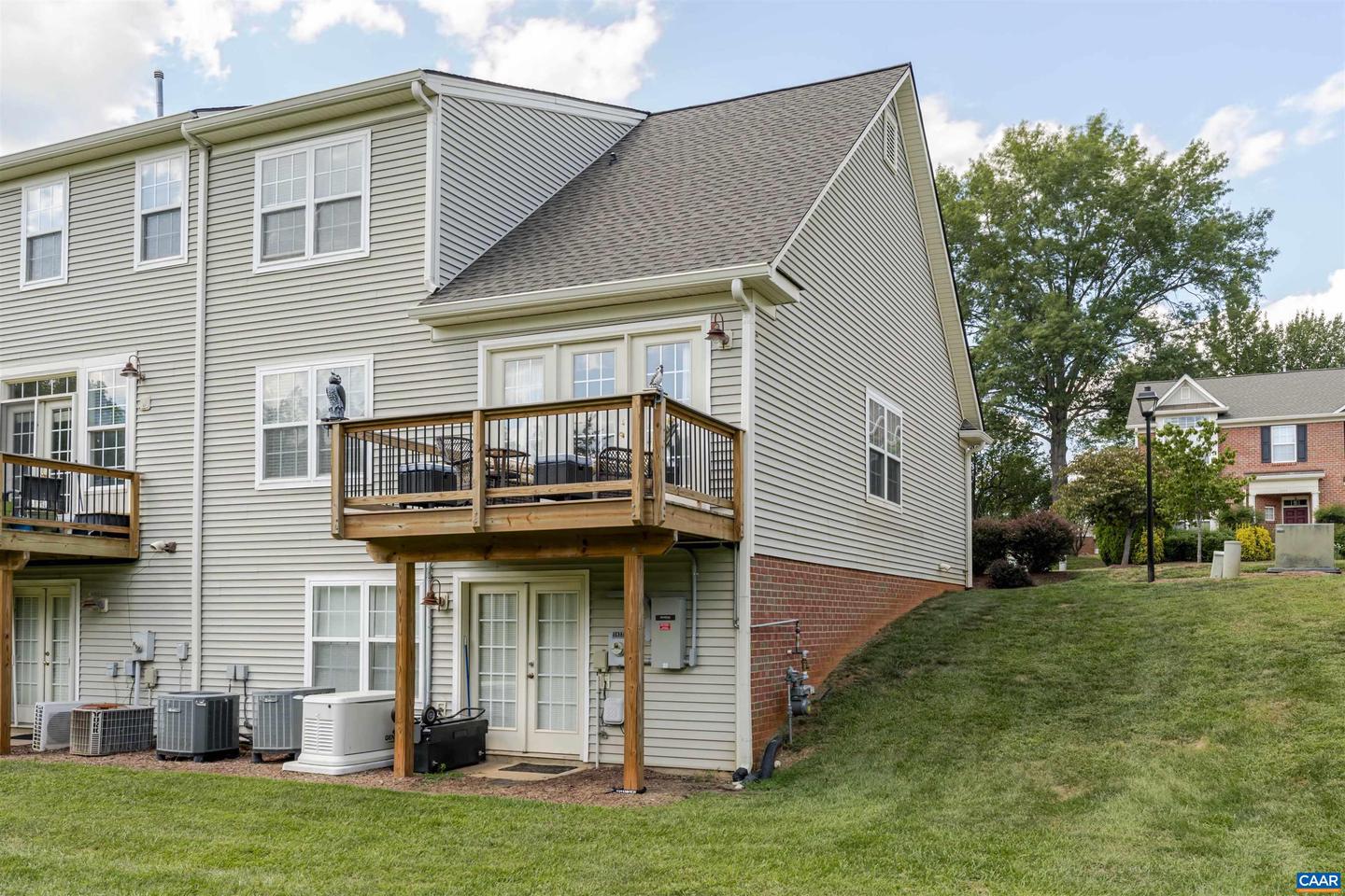 1033 SOMER CHASE CT, CHARLOTTESVILLE, Virginia 22911, 2 Bedrooms Bedrooms, ,3 BathroomsBathrooms,Residential,For sale,1033 SOMER CHASE CT,668604 MLS # 668604