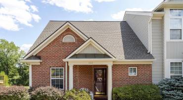 1033 SOMER CHASE CT, CHARLOTTESVILLE, Virginia 22911, 2 Bedrooms Bedrooms, ,3 BathroomsBathrooms,Residential,For sale,1033 SOMER CHASE CT,668604 MLS # 668604