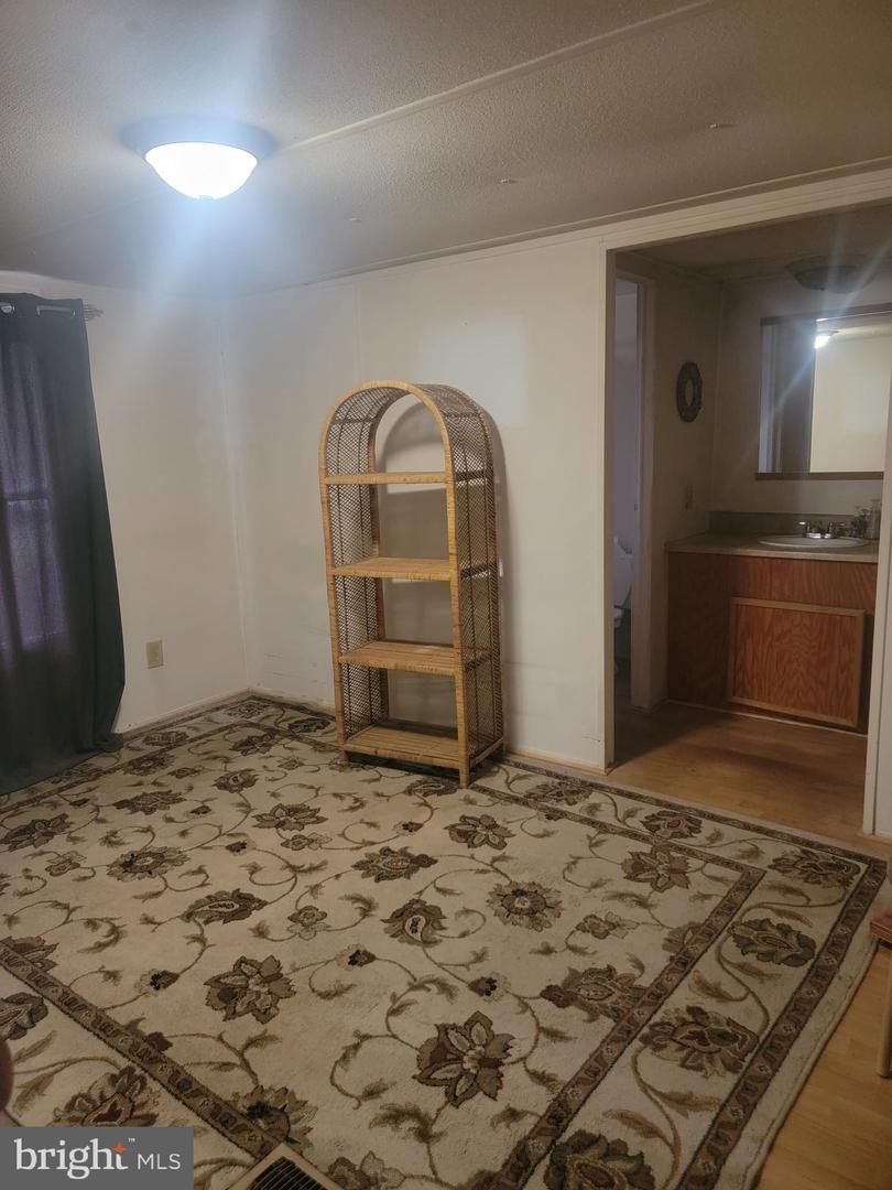 367 BARRICKS MILL, TOPPING, Virginia 23169, 2 Bedrooms Bedrooms, ,1 BathroomBathrooms,Residential,For sale,367 BARRICKS MILL,VAMX2000254 MLS # VAMX2000254