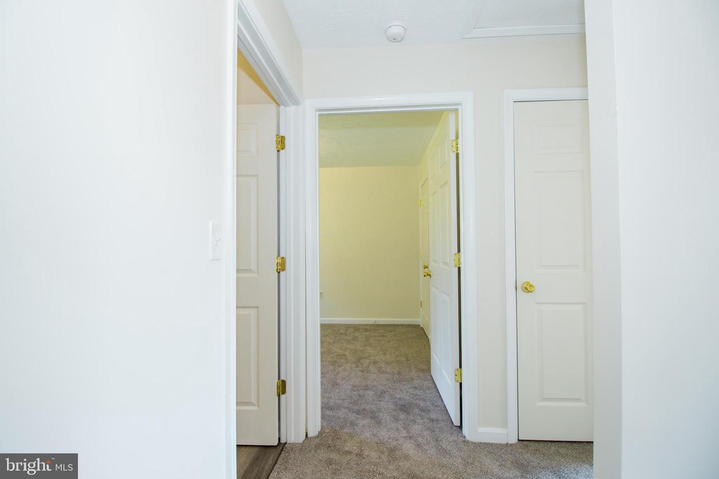 439 N SUMMIT AVE, WOODSTOCK, Virginia 22664, 3 Bedrooms Bedrooms, ,2 BathroomsBathrooms,Residential,For sale,439 N SUMMIT AVE,VASH2012444 MLS # VASH2012444