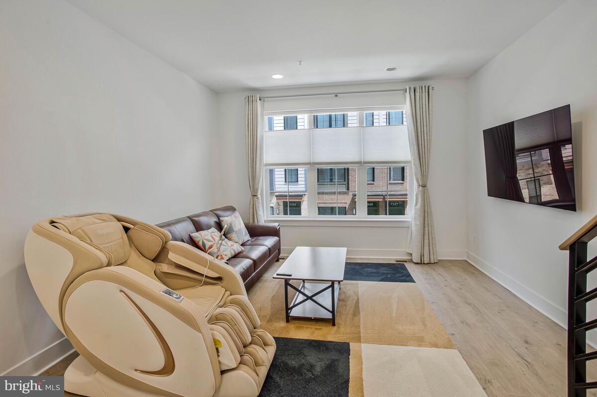 7367 BLADE DR, FALLS CHURCH, Virginia 22042, 3 Bedrooms Bedrooms, ,3 BathroomsBathrooms,Residential,For sale,7367 BLADE DR,VAFX2265186 MLS # VAFX2265186 7367 BLADE DR, FALLS CHURCH, Virginia 22042, 3 Bedrooms Bedrooms, ,3 BathroomsBathrooms,Residential,For sale,7367 BLADE DR,VAFX2265186 MLS # VAFX2265186