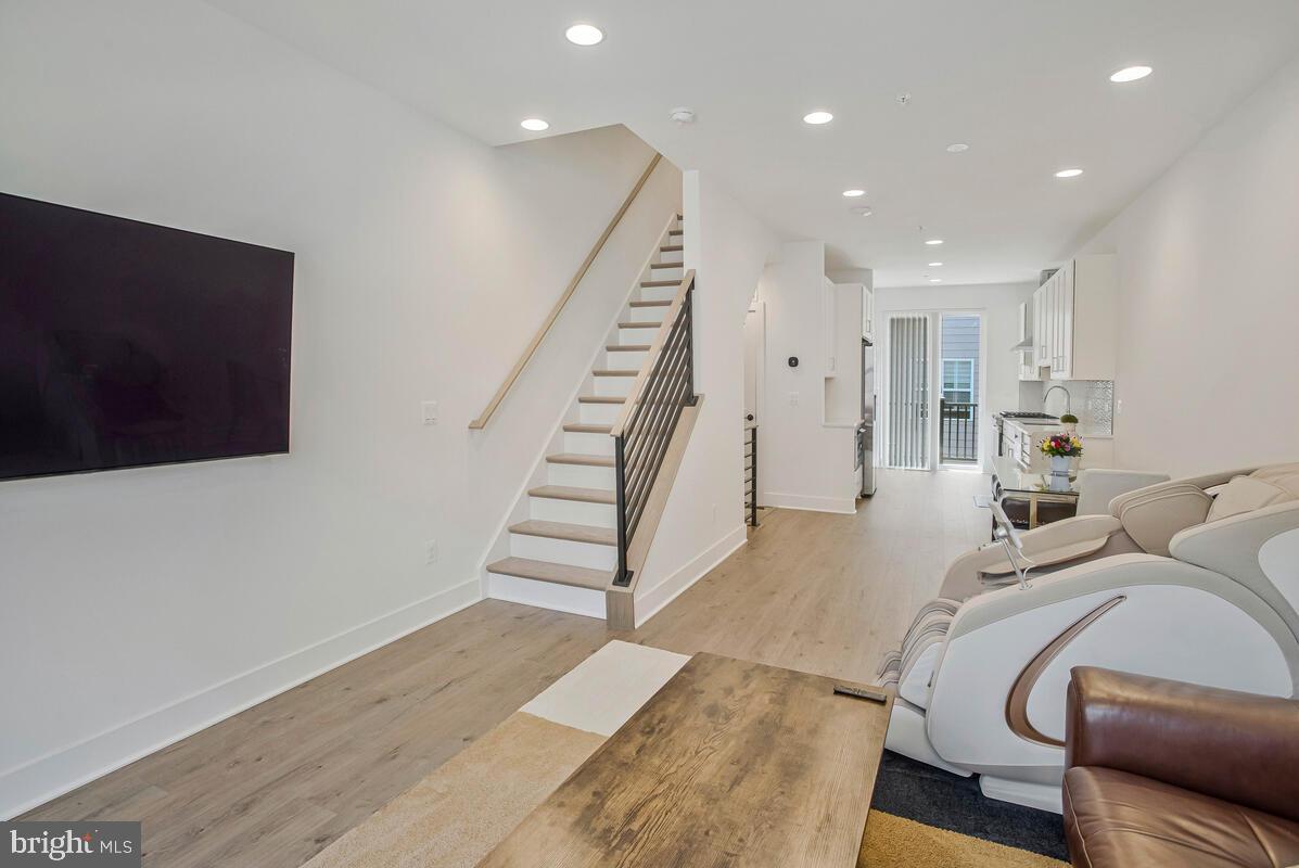 7367 BLADE DR, FALLS CHURCH, Virginia 22042, 3 Bedrooms Bedrooms, ,3 BathroomsBathrooms,Residential,For sale,7367 BLADE DR,VAFX2265186 MLS # VAFX2265186 7367 BLADE DR, FALLS CHURCH, Virginia 22042, 3 Bedrooms Bedrooms, ,3 BathroomsBathrooms,Residential,For sale,7367 BLADE DR,VAFX2265186 MLS # VAFX2265186