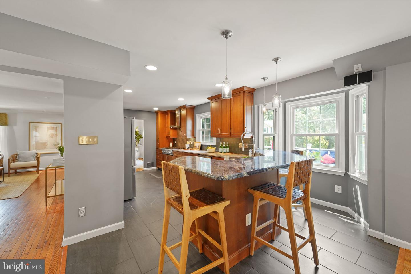 13312 TUCKAWAY DR, FAIRFAX, Virginia 22033, 5 Bedrooms Bedrooms, ,3 BathroomsBathrooms,Residential,For sale,13312 TUCKAWAY DR,VAFX2210994 MLS # VAFX2210994