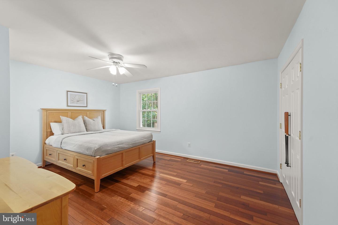 13312 TUCKAWAY DR, FAIRFAX, Virginia 22033, 5 Bedrooms Bedrooms, ,3 BathroomsBathrooms,Residential,For sale,13312 TUCKAWAY DR,VAFX2210994 MLS # VAFX2210994