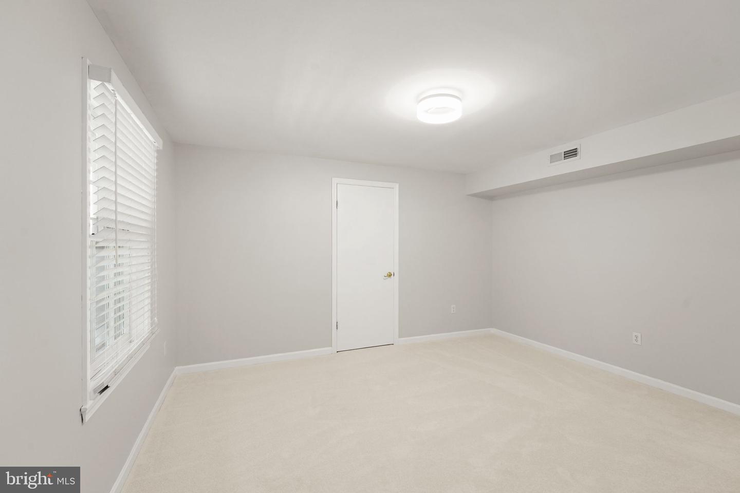 13312 TUCKAWAY DR, FAIRFAX, Virginia 22033, 5 Bedrooms Bedrooms, ,3 BathroomsBathrooms,Residential,For sale,13312 TUCKAWAY DR,VAFX2210994 MLS # VAFX2210994