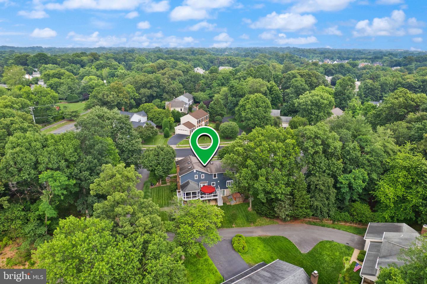 13312 TUCKAWAY DR, FAIRFAX, Virginia 22033, 5 Bedrooms Bedrooms, ,3 BathroomsBathrooms,Residential,For sale,13312 TUCKAWAY DR,VAFX2210994 MLS # VAFX2210994