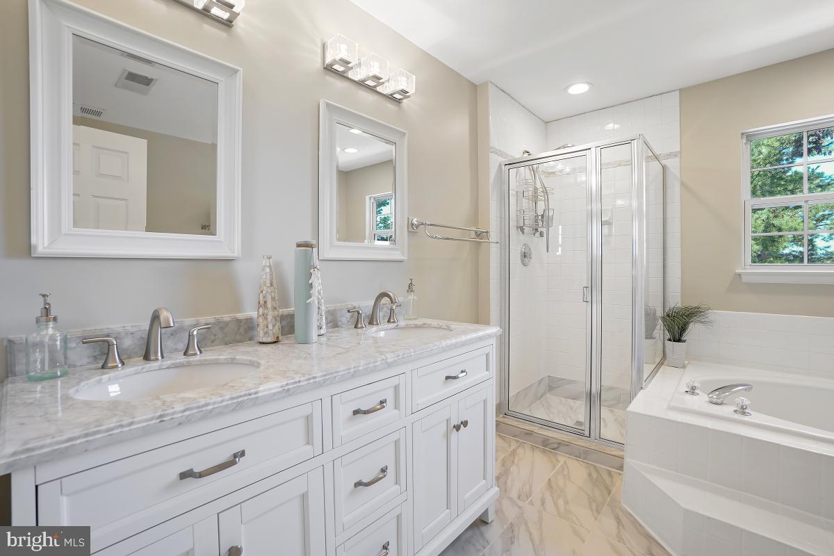 46395 HAMPSHIRE STATION DR, STERLING, Virginia 20165, 4 Bedrooms Bedrooms, ,3 BathroomsBathrooms,Residential,For sale,46395 HAMPSHIRE STATION DR,VALO2089892 MLS # VALO2089892