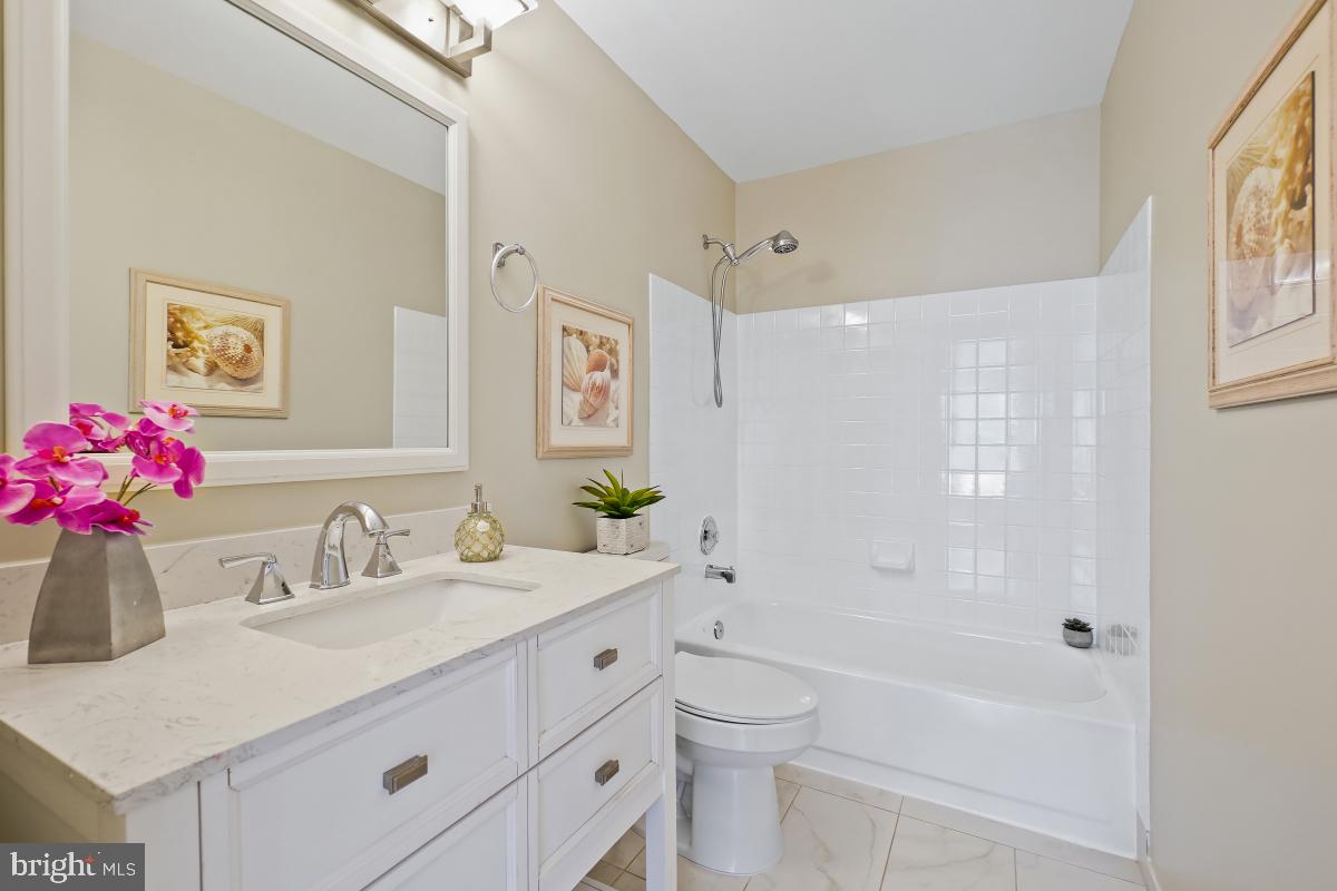 46395 HAMPSHIRE STATION DR, STERLING, Virginia 20165, 4 Bedrooms Bedrooms, ,3 BathroomsBathrooms,Residential,For sale,46395 HAMPSHIRE STATION DR,VALO2089892 MLS # VALO2089892