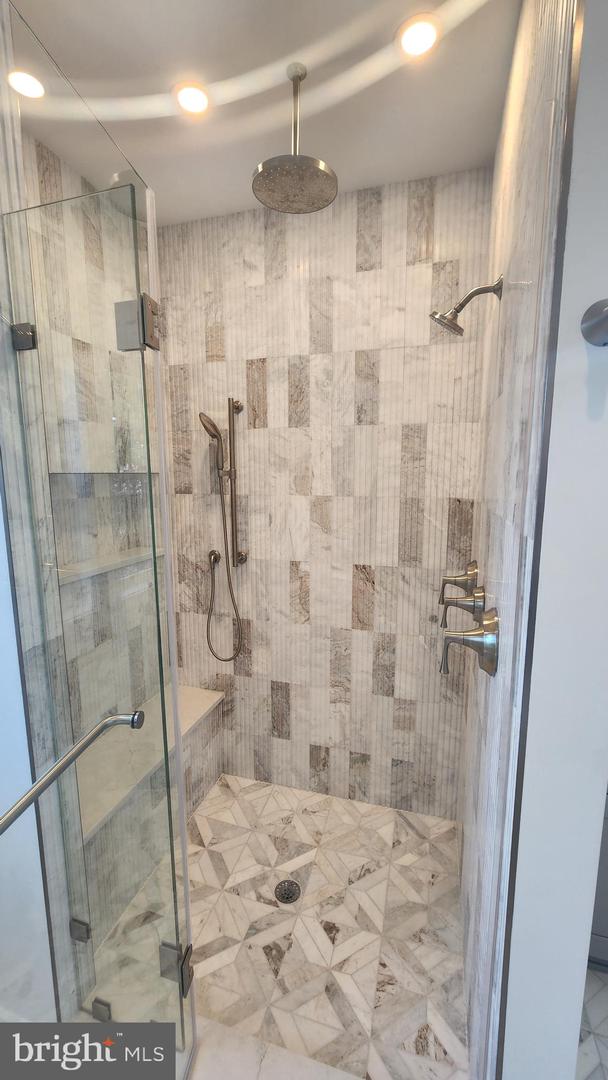 2004 N NELSON ST, ARLINGTON, Virginia 22207, 5 Bedrooms Bedrooms, ,5 BathroomsBathrooms,Residential,For sale,2004 N NELSON ST,VAAR2056120 MLS # VAAR2056120