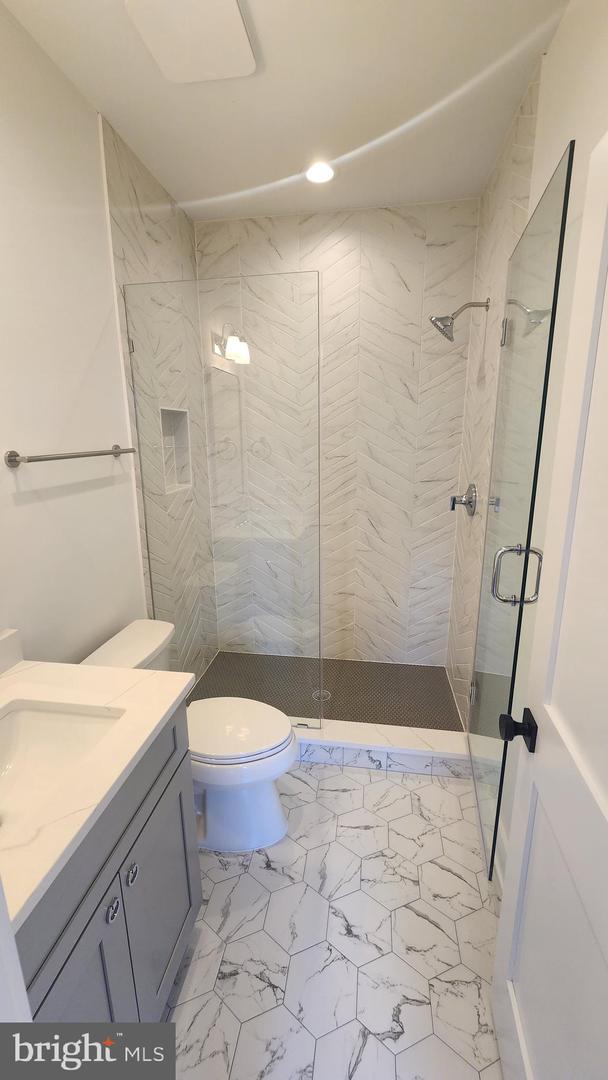 2004 N NELSON ST, ARLINGTON, Virginia 22207, 5 Bedrooms Bedrooms, ,5 BathroomsBathrooms,Residential,For sale,2004 N NELSON ST,VAAR2056120 MLS # VAAR2056120