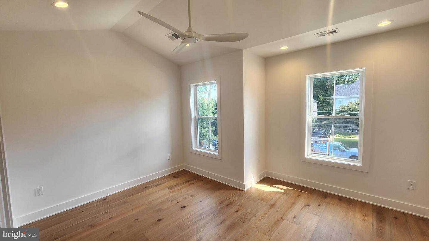 2004 N NELSON ST, ARLINGTON, Virginia 22207, 5 Bedrooms Bedrooms, ,5 BathroomsBathrooms,Residential,For sale,2004 N NELSON ST,VAAR2056120 MLS # VAAR2056120