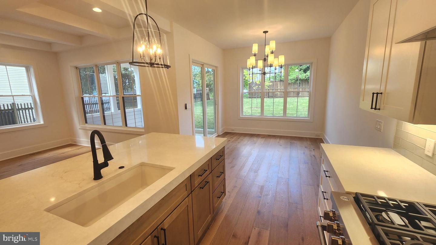 2004 N NELSON ST, ARLINGTON, Virginia 22207, 5 Bedrooms Bedrooms, ,5 BathroomsBathrooms,Residential,For sale,2004 N NELSON ST,VAAR2056120 MLS # VAAR2056120