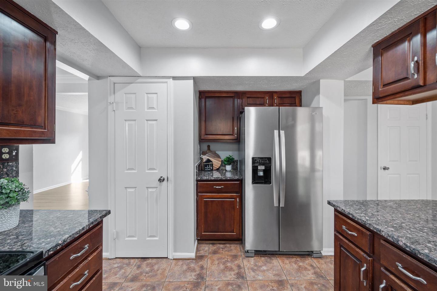 400 GARY CT, STERLING, Virginia 20164, 4 Bedrooms Bedrooms, ,2 BathroomsBathrooms,Residential,For sale,400 GARY CT,VALO2095870 MLS # VALO2095870