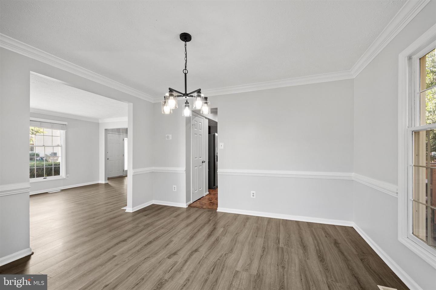 400 GARY CT, STERLING, Virginia 20164, 4 Bedrooms Bedrooms, ,2 BathroomsBathrooms,Residential,For sale,400 GARY CT,VALO2095870 MLS # VALO2095870