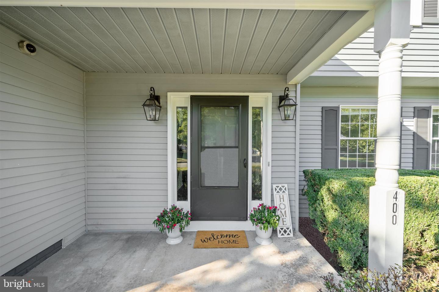 400 GARY CT, STERLING, Virginia 20164, 4 Bedrooms Bedrooms, ,2 BathroomsBathrooms,Residential,For sale,400 GARY CT,VALO2095870 MLS # VALO2095870