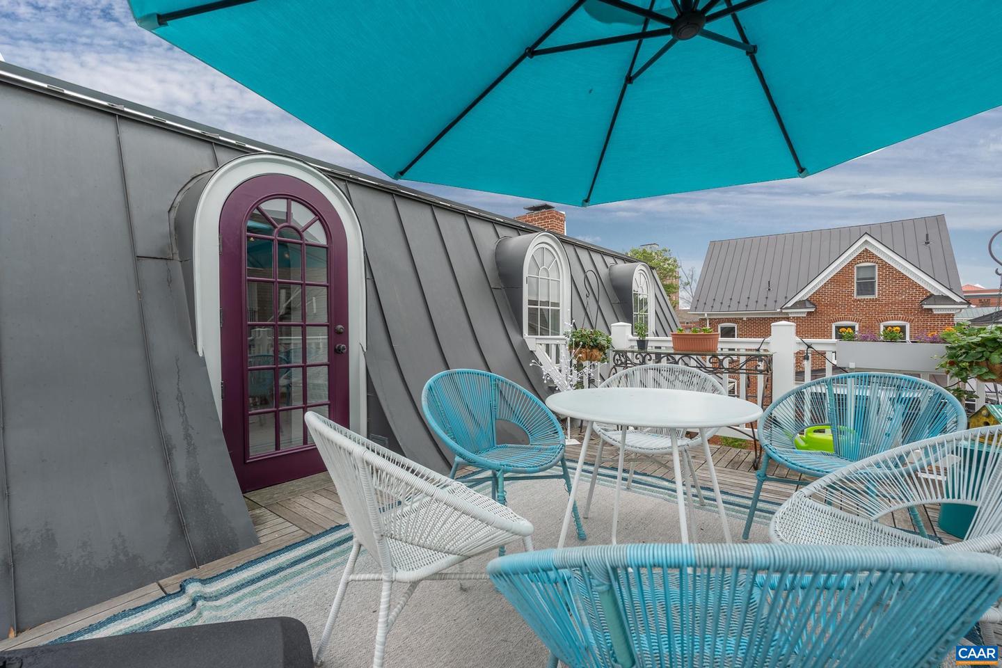 801 E JEFFERSON ST, CHARLOTTESVILLE, Virginia 22902, 5 Bedrooms Bedrooms, ,3 BathroomsBathrooms,Residential,For sale,801 E JEFFERSON ST,664621 MLS # 664621