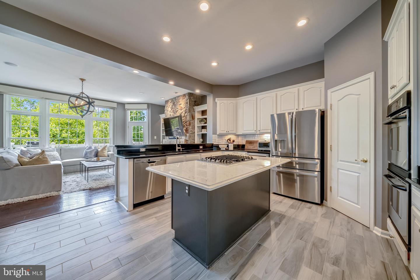 43688 LEES MILL SQ, LEESBURG, Virginia 20176, 5 Bedrooms Bedrooms, ,4 BathroomsBathrooms,Residential,For sale,43688 LEES MILL SQ,VALO2097212 MLS # VALO2097212